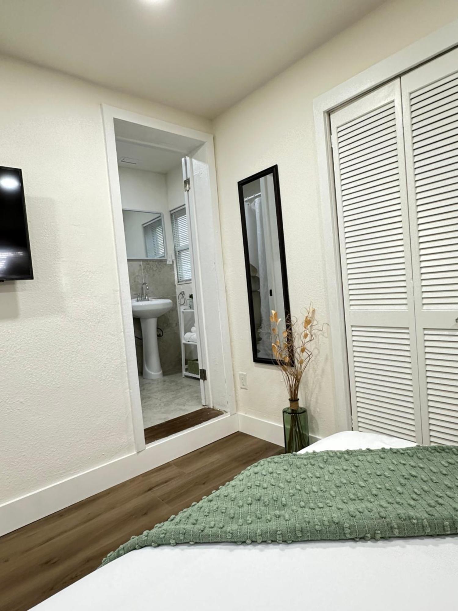Peaceful Studio Clearwater Beach Exterior foto